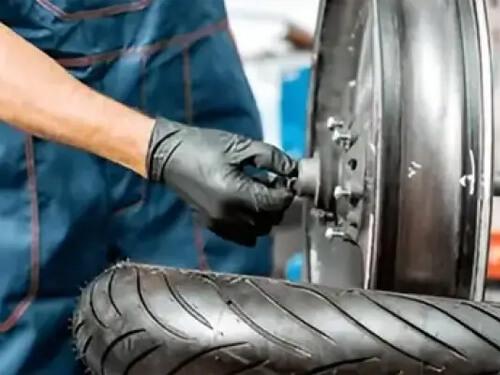 Motosiklet Lastik Değişimi ve Balans Hizmeti